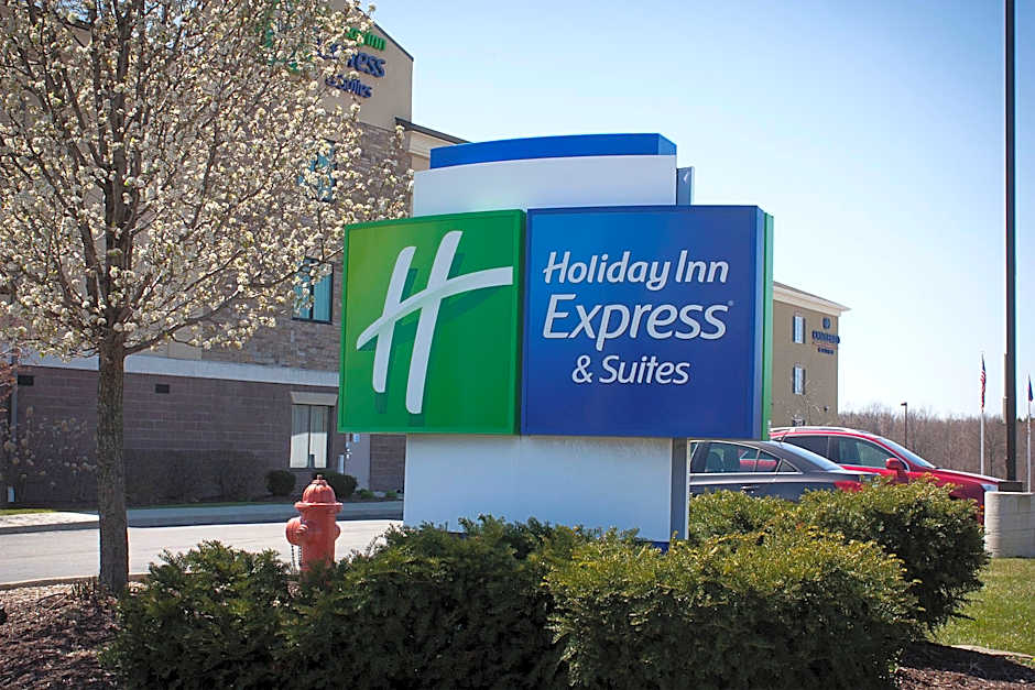 Holiday Inn Express & Suites Youngstown West I 80 By IHG