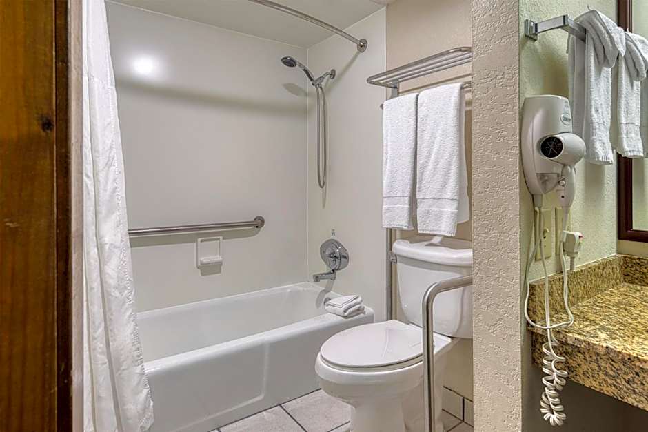 Best Western Winners Circle Inn