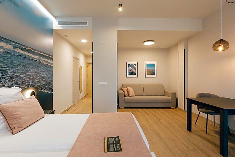 Palau Suites & Apartments