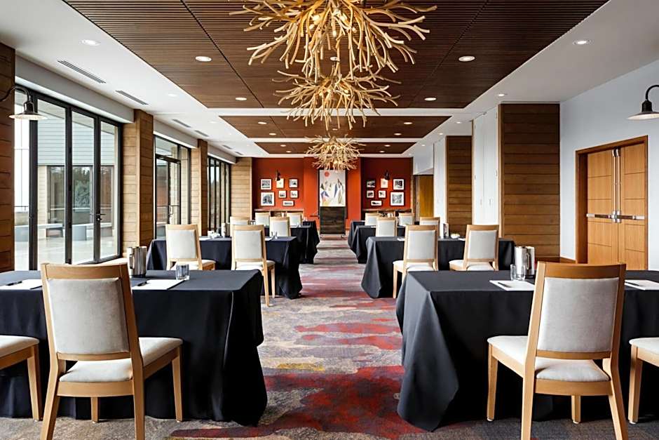 The Josie Hotel, Autograph Collection