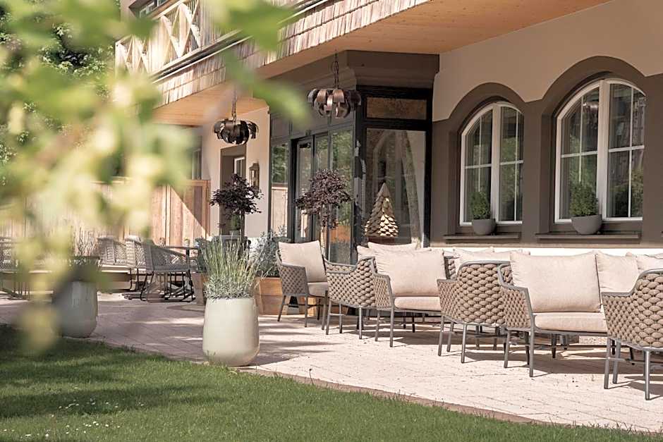 ARBOR Hotel & Apartments