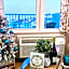 Luxury Beachfront Studio - Private Balcony with Ocean View - Heated Pool - Hot Tub - Tiki Bar - Sauna