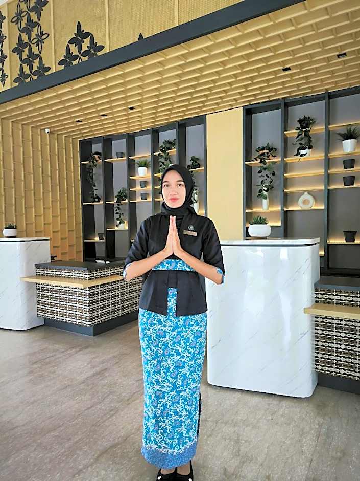 ILLIRA Lite Praya Lombok