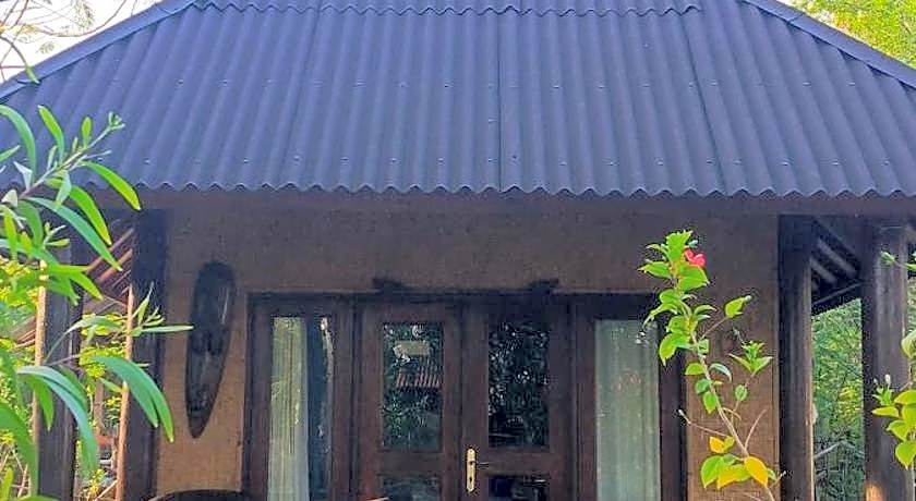 AMIGOS BUNGALOWS GILI MENO