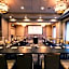 The Lindy Renaissance Charleston Hotel