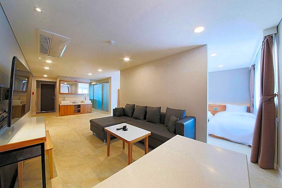 Anyang CNC Hotel