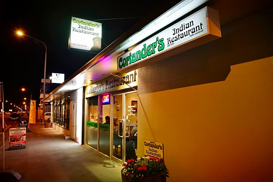 Arthur's Court Motor Lodge