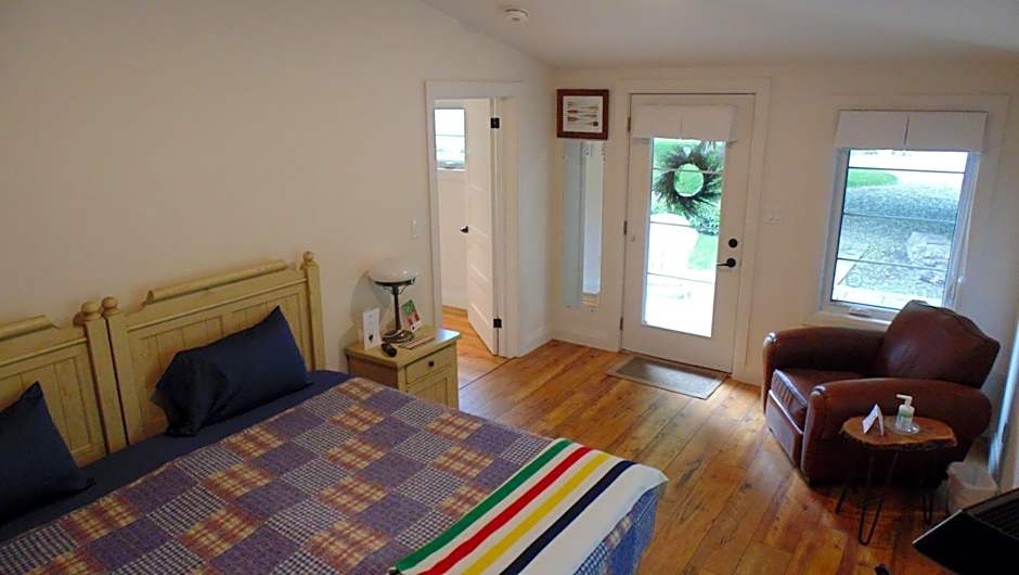 Carriage House On Kent