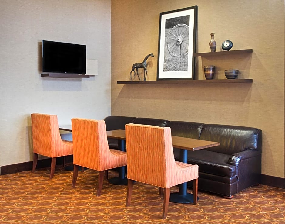 Hampton Inn & Suites N Ft Worth-Alliance Airport