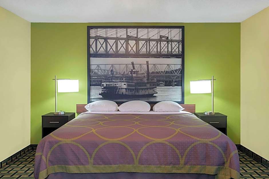 Super 8 by Wyndham Marietta