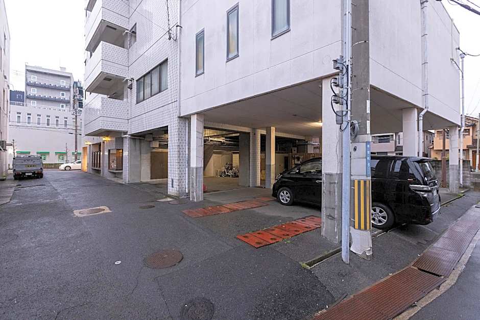 City Hotel Airport in Prince