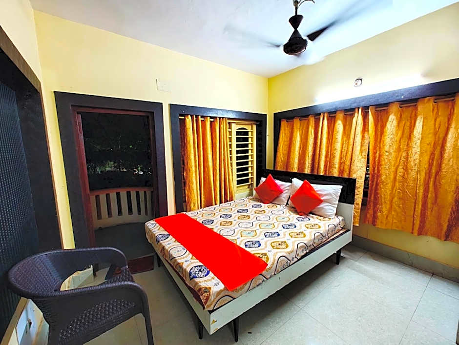 Moon CT Road Puri by Goroomgo – Puri, TX