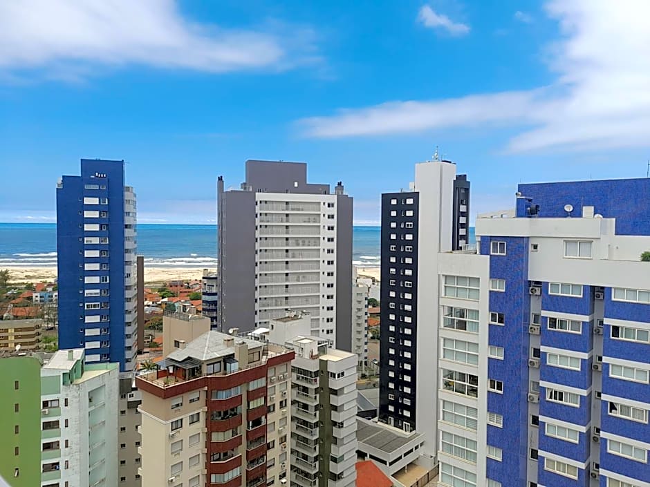 Apartamento no 20 piso com 90m2 e linda vista