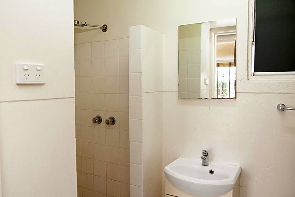 Foto 1 daripada 4 — Double Room with Private Bathroom