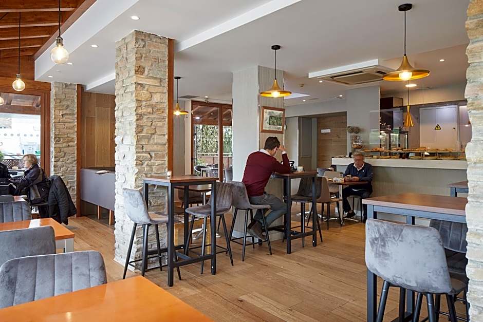 Hotel Sercotel Iriguibel Huarte Pamplona