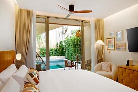 Superior Double or Twin Room with Pool View