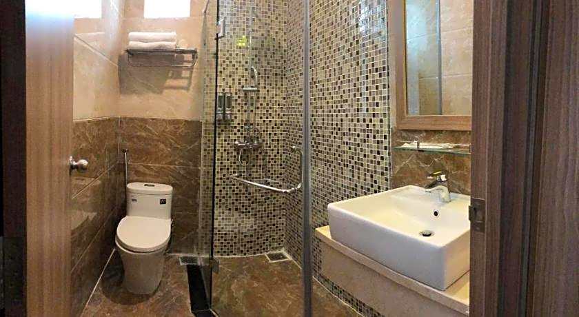 Pinus Hotel