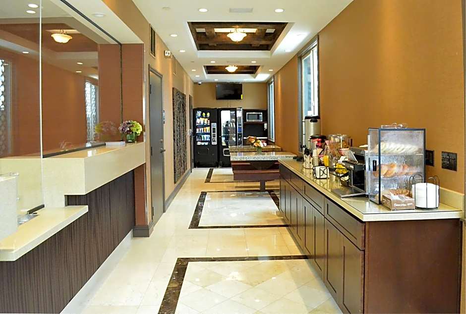 Tuscan Garden Inn