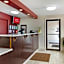 HomeTowne Studios by Red Roof Huntsville - Madison