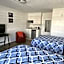 Merida Inn & Suites