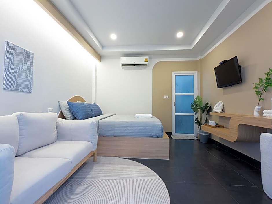 The Seathru Koh Larn