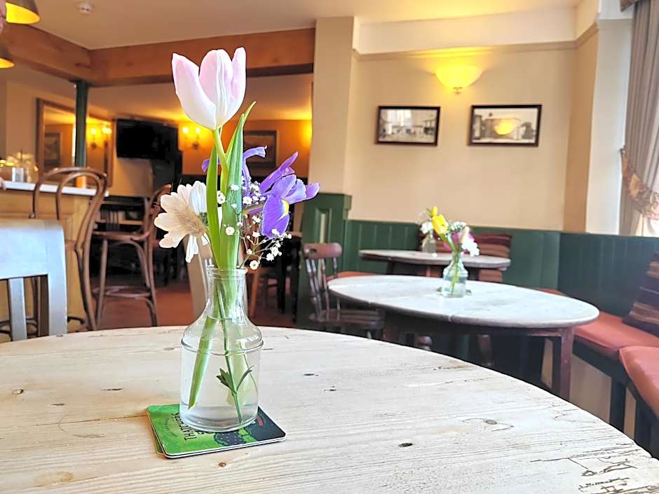 The Castle Coaching Inn