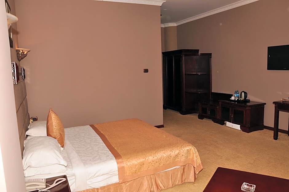 Friendship International Hotel