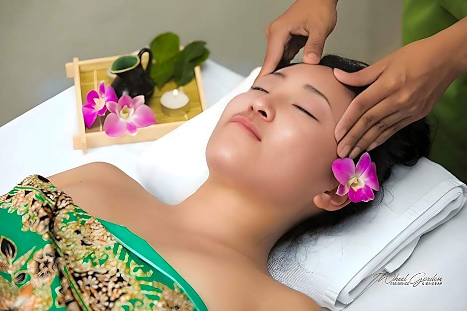 Emerald Bb Battambang Hotel