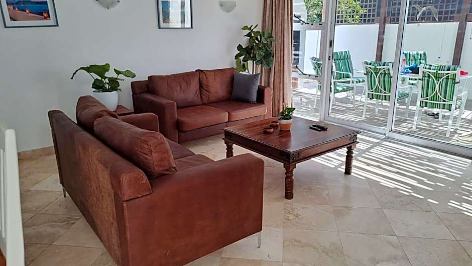 7th Wonder Guest House