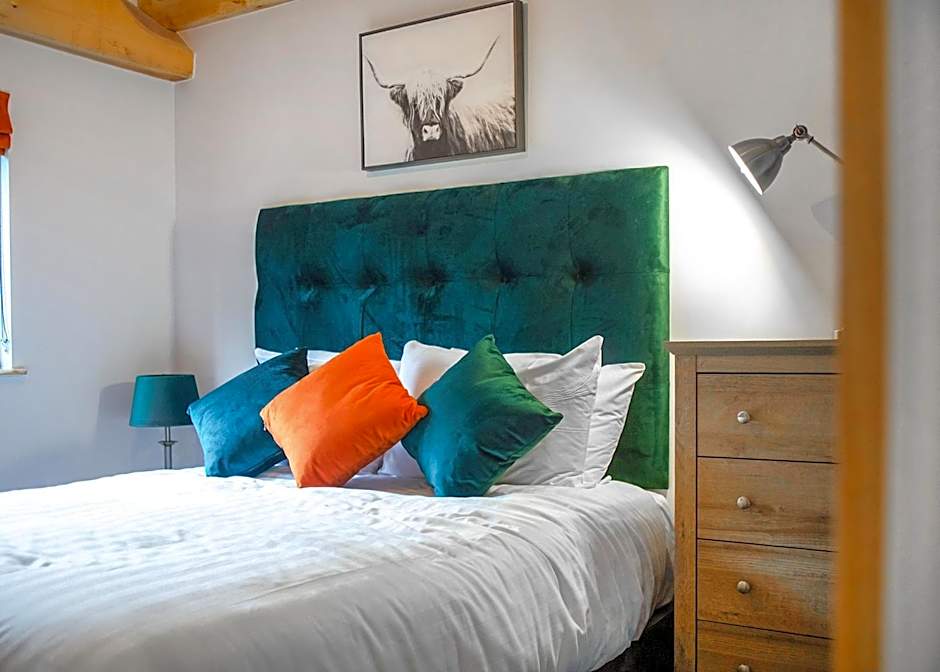 Woodland Park Lodges