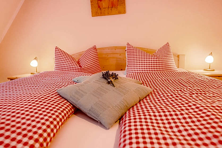 Photo 1 of 13 of Doppelzimmer-Ensuite mit Dusche