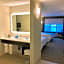 Holiday Inn Express & Suites Tracy By IHG