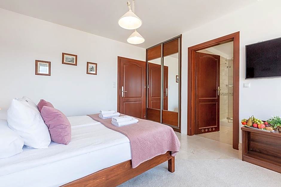 COLUMBUS Apartamenty Ustka - Limanowskiego 1