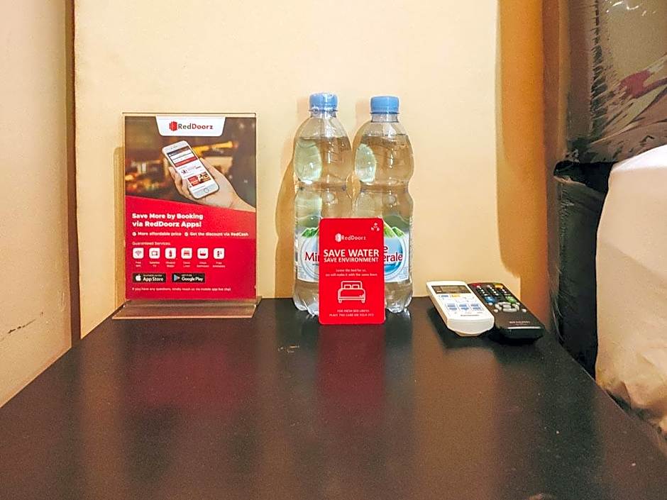 RedDoorz Syariah near Lippo Plaza Sidoarjo