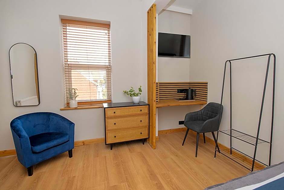 Amber Hotel with access to shared kitchen