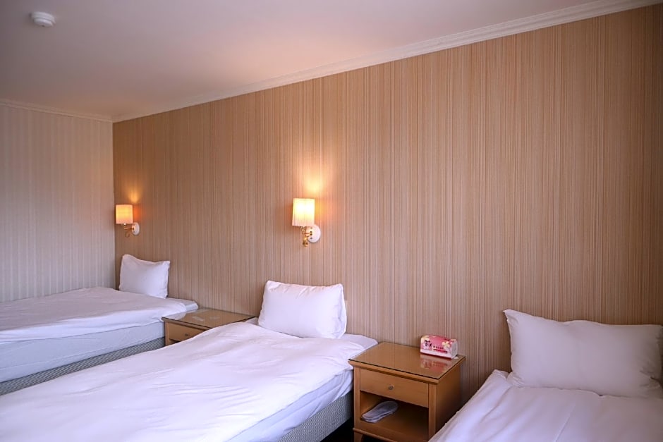 Hermes Hotel