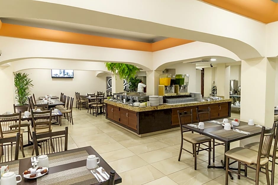 Howard Johnson by Wyndham Veracruz