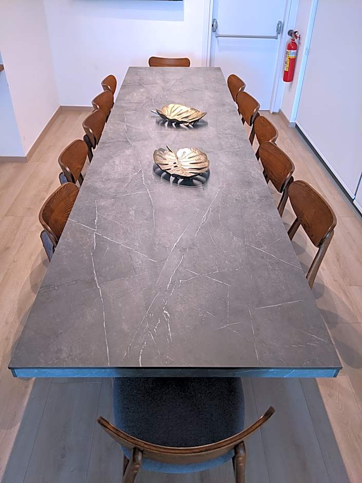 Sunflower Hotel Apts