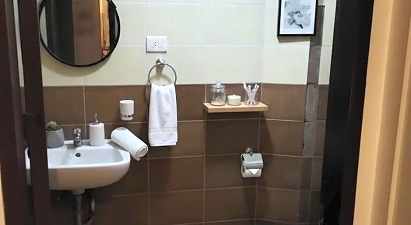 The Stopover Hostel - Mactan