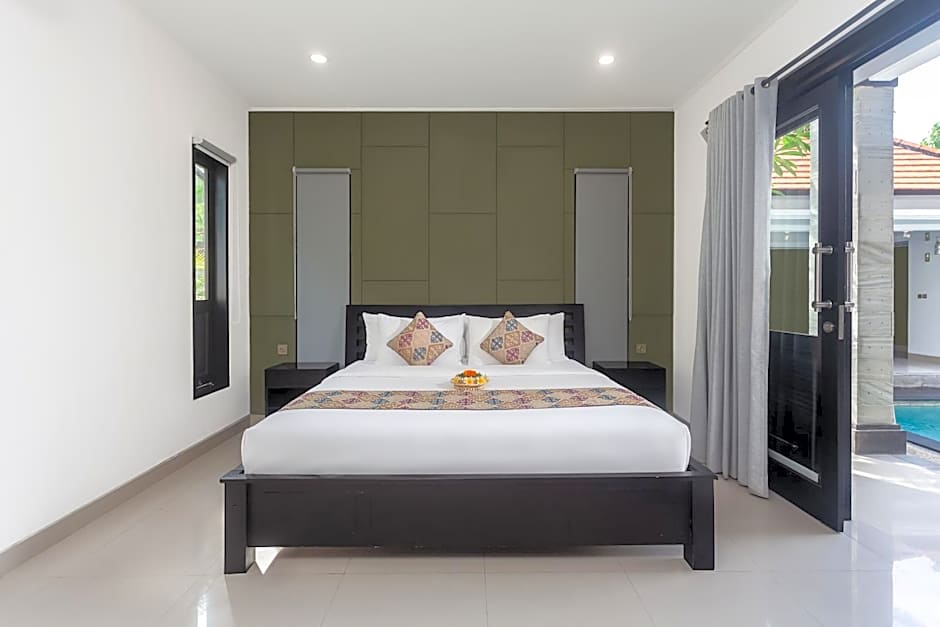 Maja Villa Batubelig by Pramana Villas