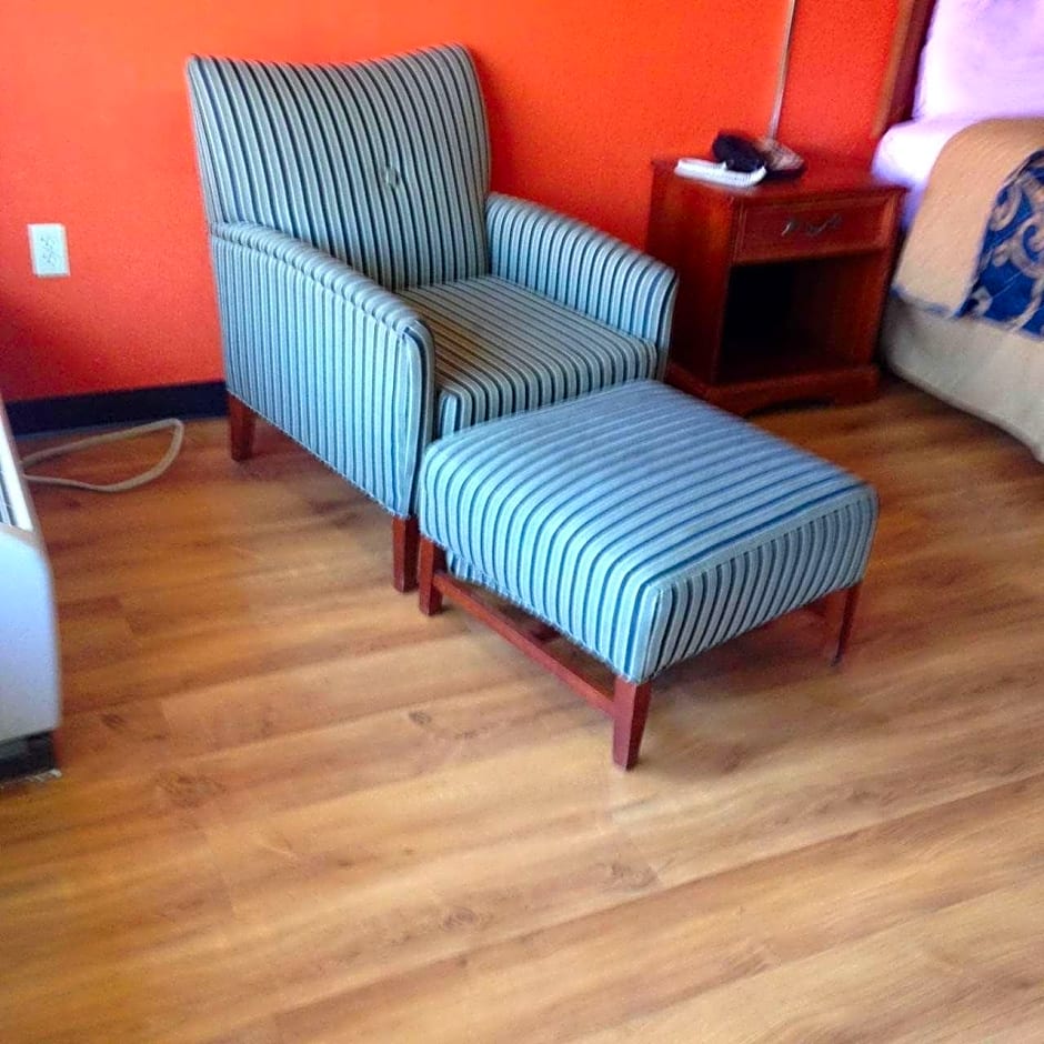 Americas Best Value Inn Forest