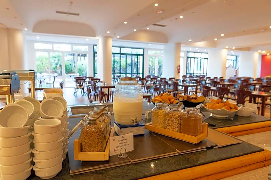 HL Club Playa Blanca