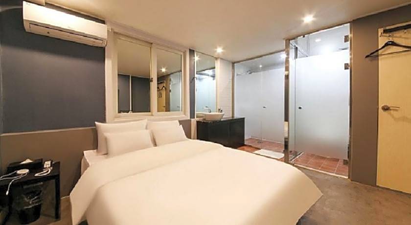 Gamdong Hotel
