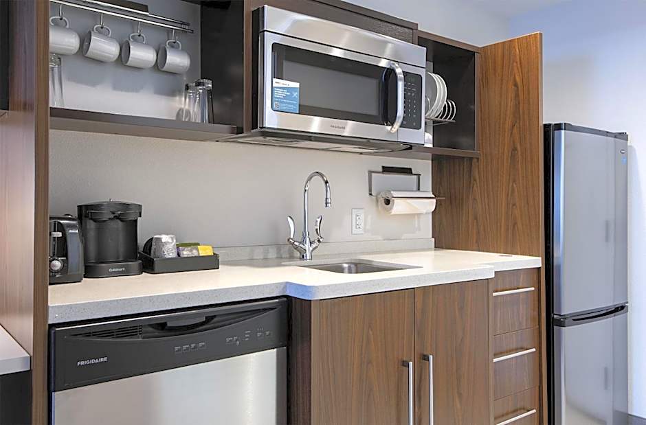 Home2 Suites By Hilton West Edmonton
