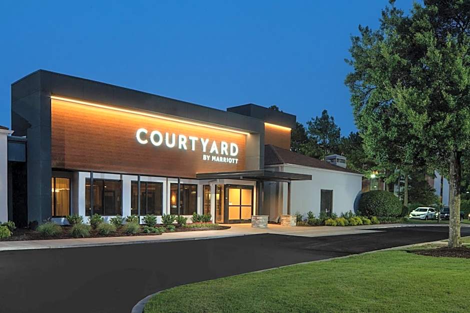 Courtyard by Marriott Memphis East/Park Avenue