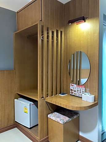 Connecting Rooms for 4 People
