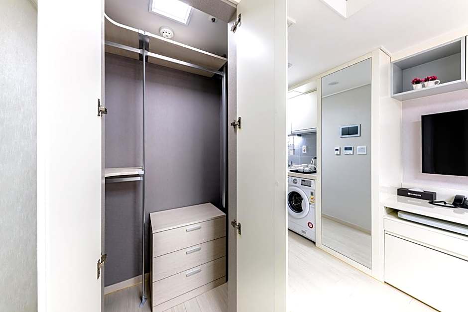 Shin Shin Hotel Seogwipo