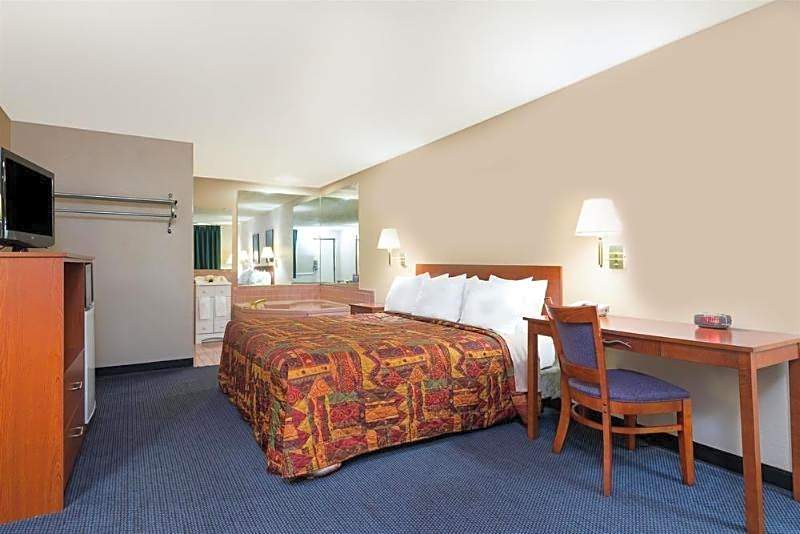 Knights Inn Elizabethtown