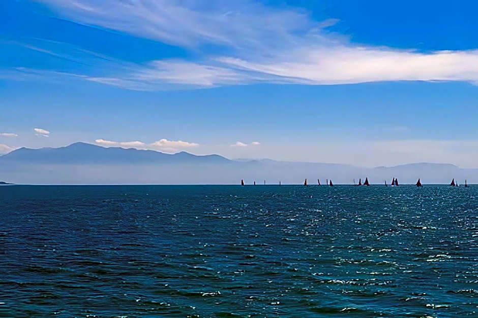 Maralma Department, Bucerias.