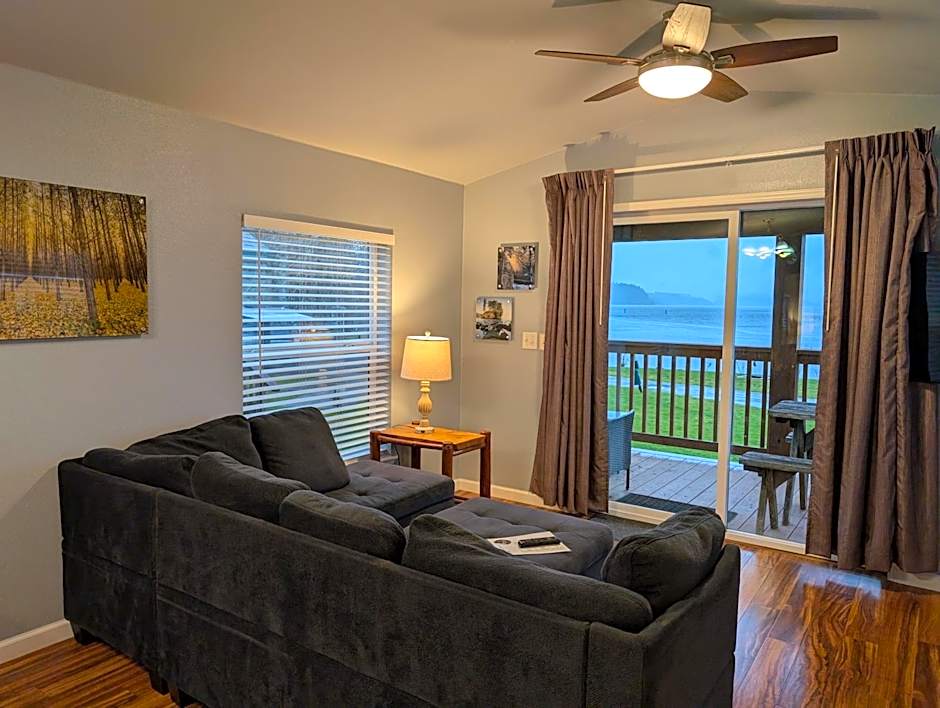 The Waterfront at Potlatch